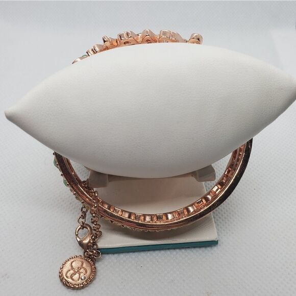 Jessica Simpson Inspire Bangle Bracelet Set - Picture 4 of 6